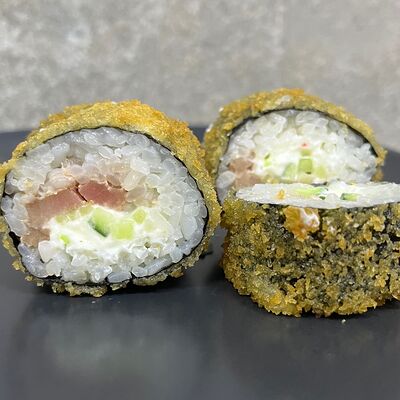 Угорь темпура в Caviar Rolls по цене 380 ₽