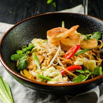 Лапша чао мин с креветками в Маймун по цене 650