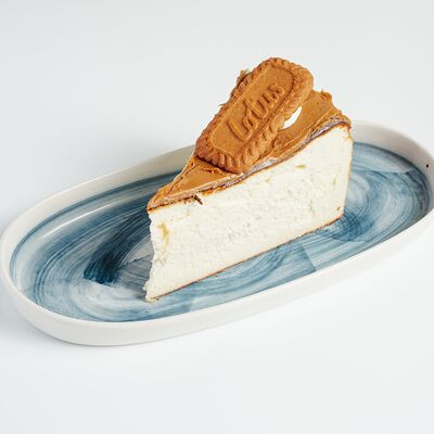 Чизкейк Lotus в Everland по цене 890 ₽