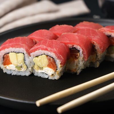 Роллы Спайси в Хорошие руки - Роллы по цене 990 ₽