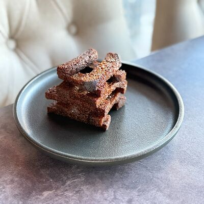Гренки чесночные в Chili по цене 210 ₽
