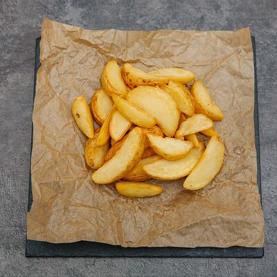 Картофель по-деревенски в Грин бар по цене 170 ₽