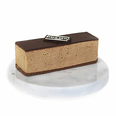 Пирожное Суфле шоколадное Cream Royal в Азбука Вкуса Экспресс Меню по цене 184 ₽