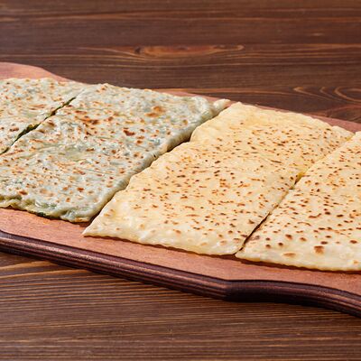 Чуду со шпинатом в Чуду & Co по цене 650 ₽