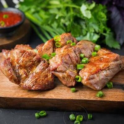 Свиная шейкав Огонь и Мясо по цене 620 ₽