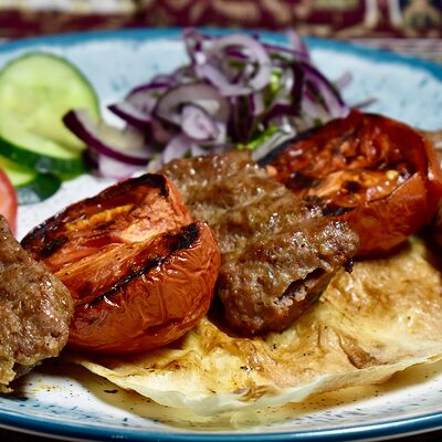 Кебаб с помидорамив Арм Гриль по цене 800 ₽