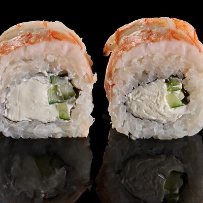 Филадельфия с креветкой в Сакура по цене 859 ₽