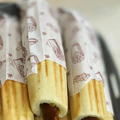 Френч-дог с обычной сосискойв Настроение вкуса ФАСТФУД по цене 224 ₽