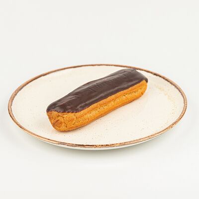 Три шоколадных эклера в Kitchen по цене 930 ₽