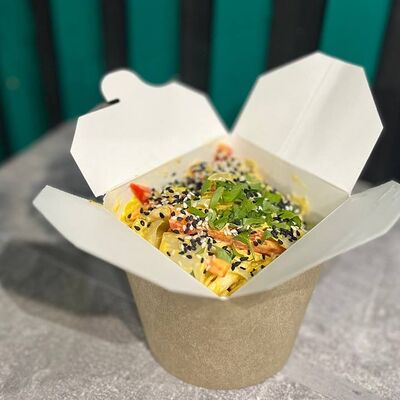 Лапша с креветками в ЛапшаРис по цене 550 ₽