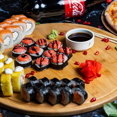 Сет Get contact в Meduza Sushi по цене 9320 ₸