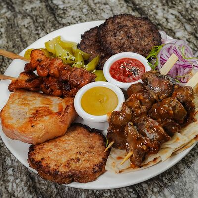 Гриль-ассорти Мясное в Кафе Nебо по цене 1550 ₽