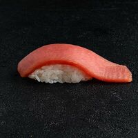 Суши с тунцом в Веселый Самурай Sushi Premium