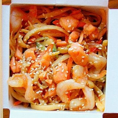 Wok Мясной в FlyPizza по цене 390 ₽