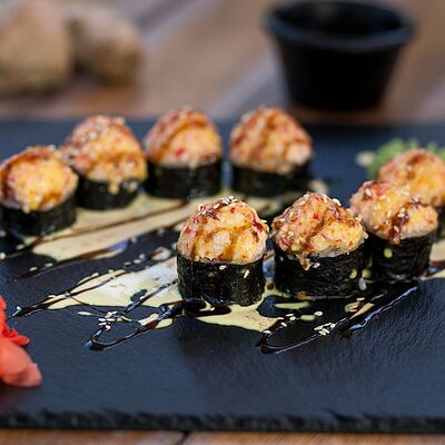 Ролл Снежный краб в Рандеву по цене 490 ₽