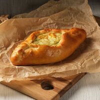 Лодочка с сыром в Пlove