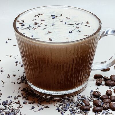 Лавандовый раф в Jeffreys coffee shop по цене 339 ₽