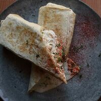 Шаурма на мексиканском соусе в Umami Kitchen's