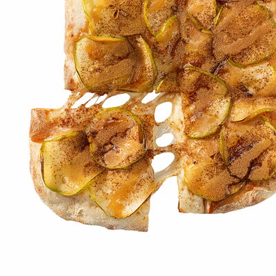 Пицца-пай яблочный штрудель в Zotman Pizza по цене 499 ₽