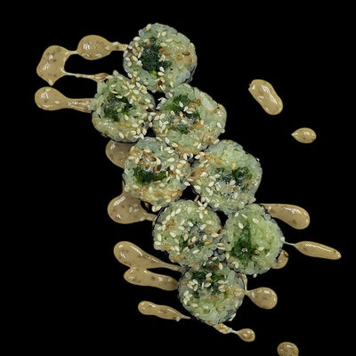 Ролл с чукой в Kaikan по цене 245 ₽