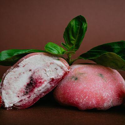 Моти Лайм-клубника-базилик в ARTMACARON по цене 400 ₽