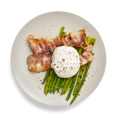 Спаржа с беконом и яйцом пашот в Готово китчен по цене 264 ₽