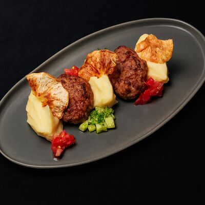 Котлеты по-староворонежски с картофельным пюре в Черная река по цене 640 ₽