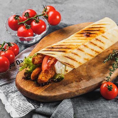 Твистер с курицей в Maki Family по цене 199