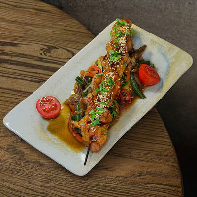 Курица BBQ с овощами и соусом гриль в БарТо по цене 908 ₽