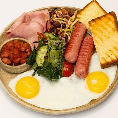 Английский завтрак в LULU COFFEE по цене 595 ₽