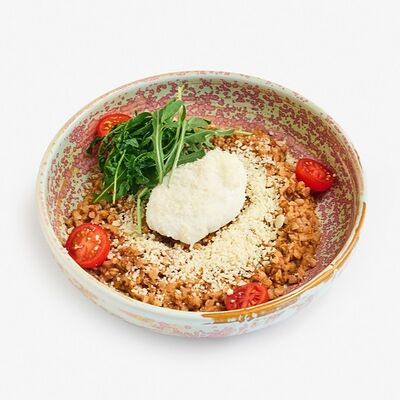 Греча в соусе из сливок в Блеск по цене 620 ₽