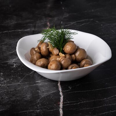 Шампиньоны маринованные в Оливье по цене 480 ₽