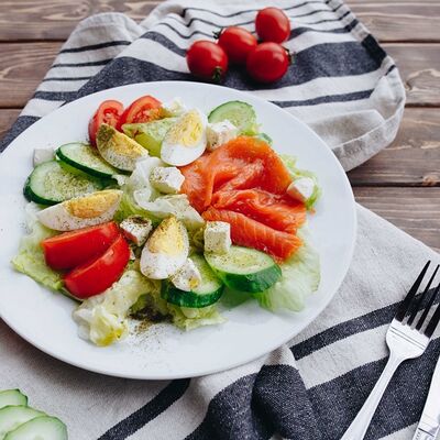 Салат Омега в Pizzburg по цене 10 р.