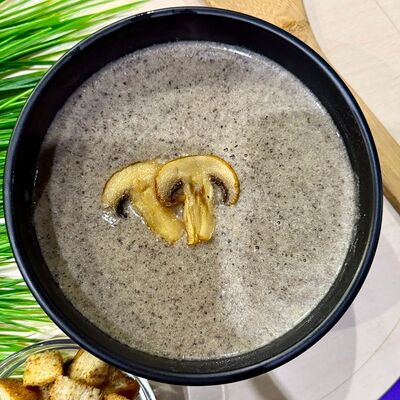 Крем-суп грибной в Уфтанма по цене 399 ₽