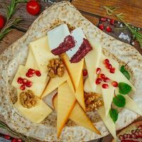 Фермерские сыры в Дади