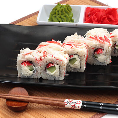 Ролл Аляска со снежным крабомв Sushiwoker по цене 349 ₽