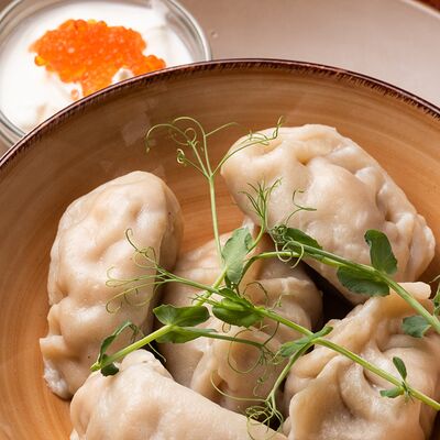 Пельмени по-дальневосточному с красной рыбой в Ноев Ковчег по цене 500 ₽