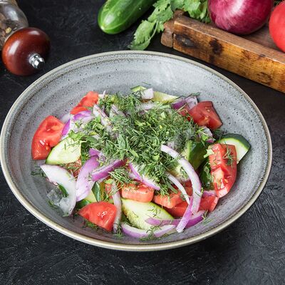 Салат Чабан в Чайхана №2 по цене 340 ₽