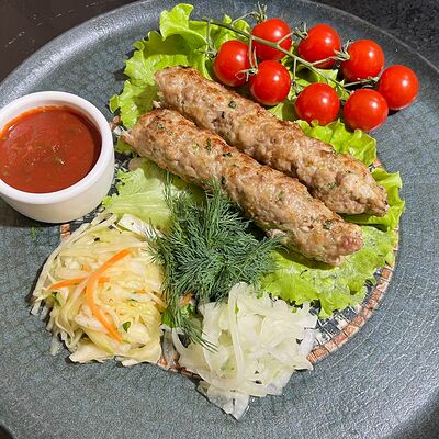 Люля-кебаб смешанный в CITY Food по цене 390 ₽
