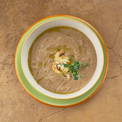 Крем-суп с белыми грибами и трюфельным маслом в Ели-Пили по цене 610 ₽