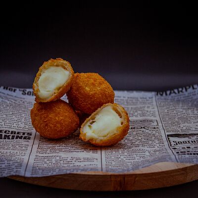 Сырные шарикив Я здесь! по цене 250 ₽