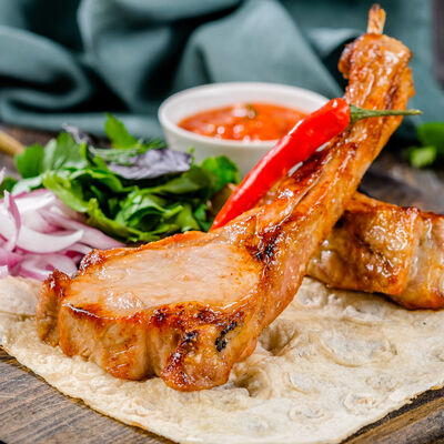 Шашлык из телячьей корейки в Роял Палас по цене 740 ₽