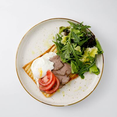 Тост с телятиной в Rabbit по цене 2590 ₸