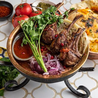 Каре ягненка в Maroon по цене 2990 ₽