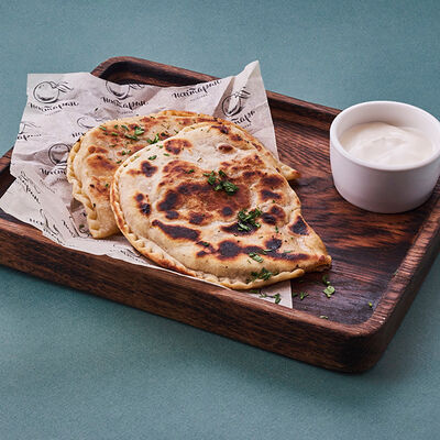 Кутабы с сыром в Нектарин по цене 300 ₽