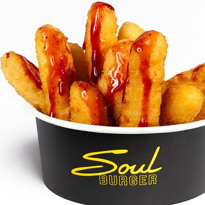 Моцарелла в панировке с брусничным соусом в Soul Burger по цене 720 ₽