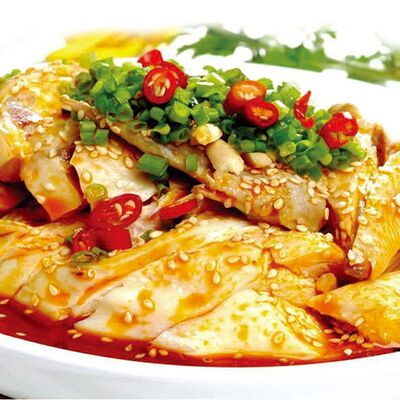 А5 Острый салат с цыпленком и арахисом 口水鸡 в Charlie tea по цене 690 ₽