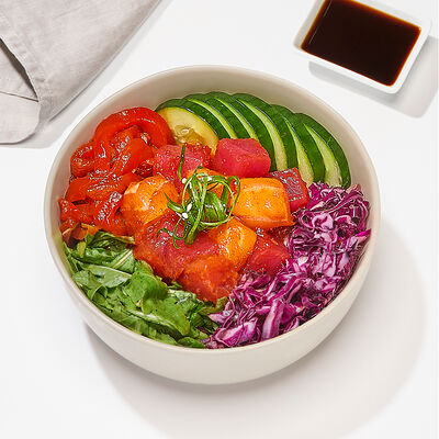 Поке с лососем и тунцом (острый) в Много лосося по цене 660