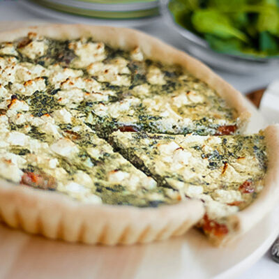 Пирог вегетарианский Киш со шпинатом в Вот Такие Пироги по цене 820 ₽