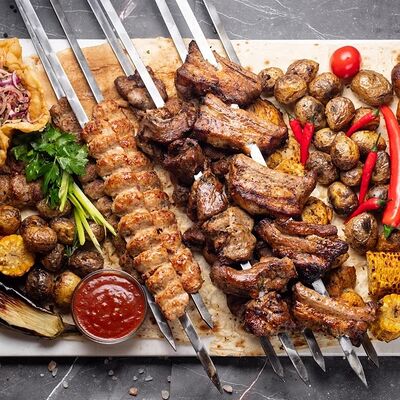 №32 Ассорти из шашлыков на 10-12 персон в Шашлык Красногорск по цене 19680 ₽